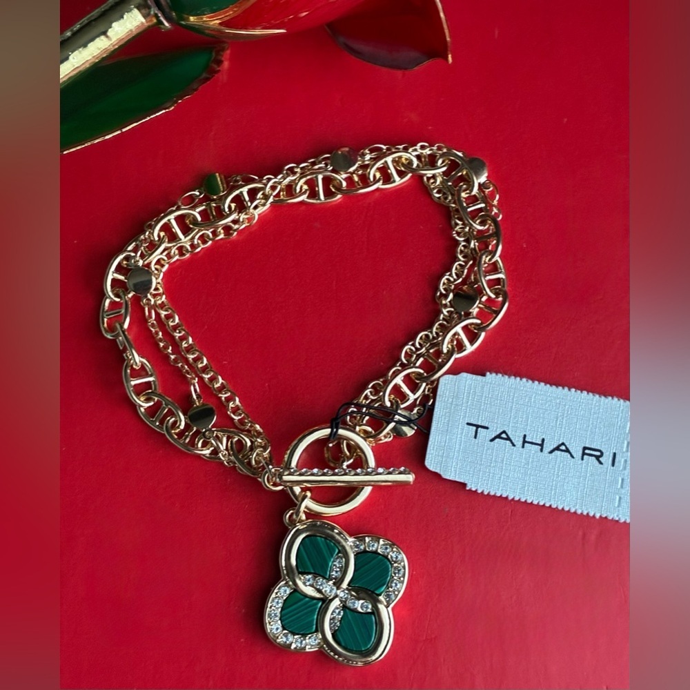Tahari Gold and Green Clover Bracelet - Picture 5 of 6